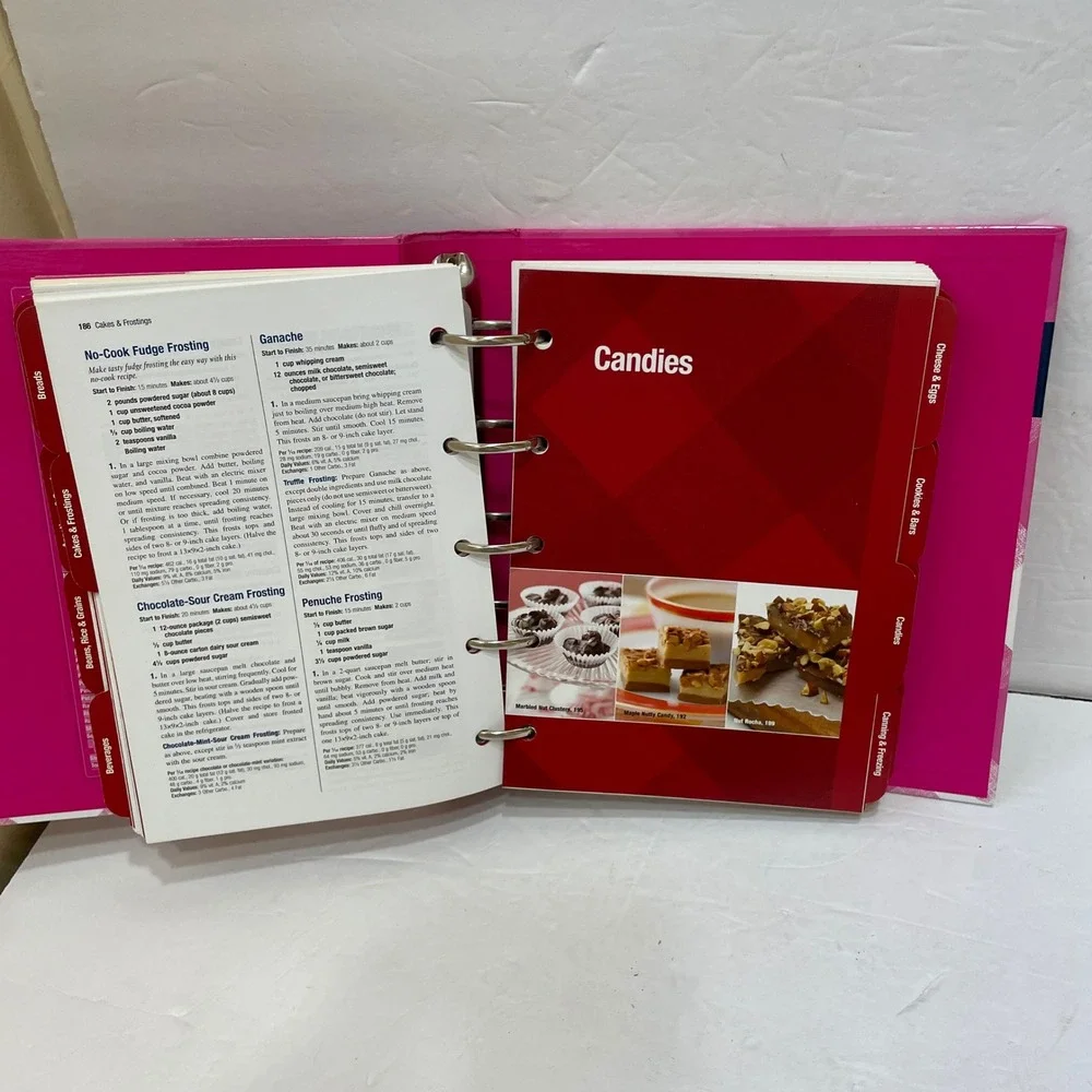 BETTER HOMES AND GARDENS THREE RING‎ COOKBOOK CELEBRATING THE PROMISE